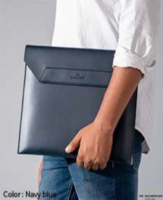 VEGAN LEATHER MANHATTAN LAPTOP  SLEEVE